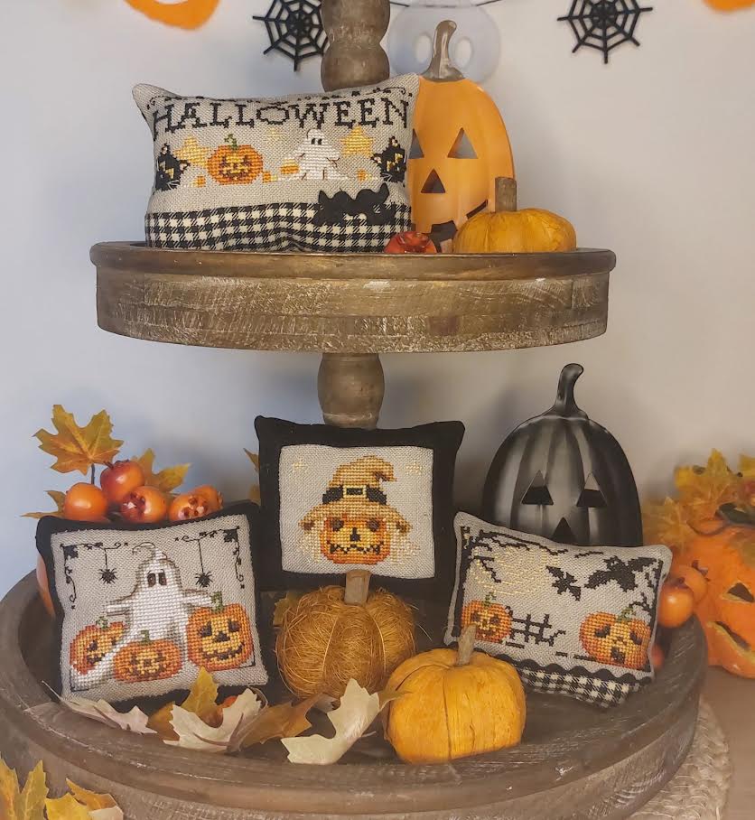 Halloween Set Pillows - Serenità Di Campagna - Cross Stitch Pattern