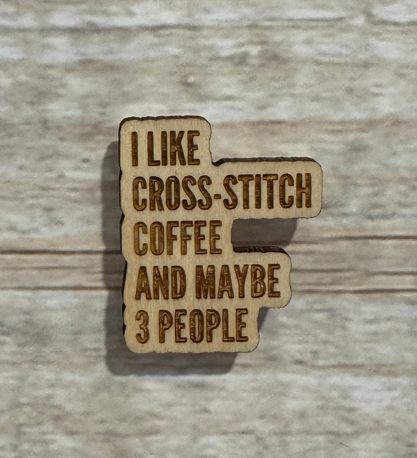 I Like Cross Stitch -  Wooden Magnetic Needle Minder