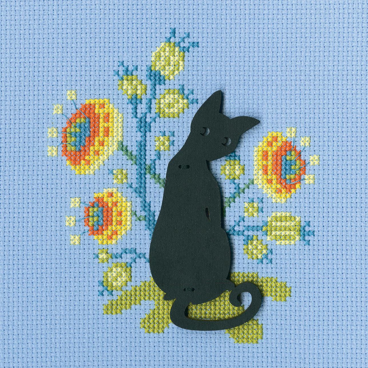 Cat CBE9008 Cross stitch kits with plywood form, The Crafty Grimalkin - A Cross Stitch Store