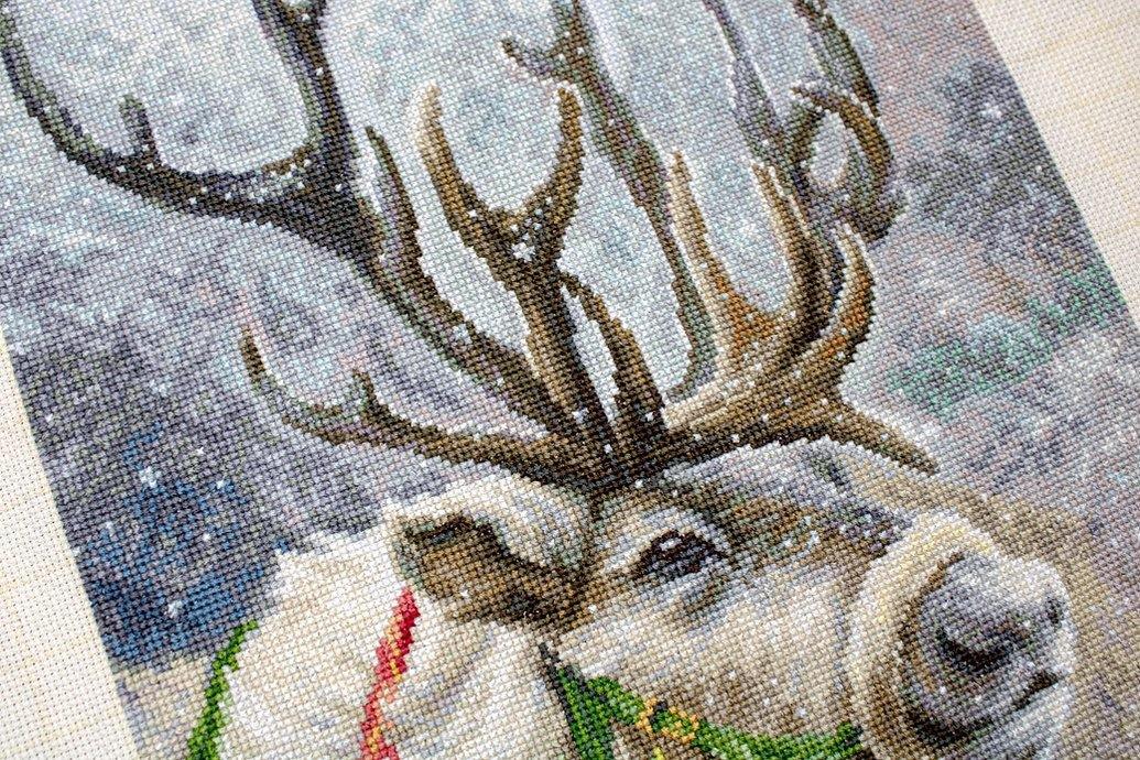 Christmas Deer B598L Counted Cross-Stitch Kit, Needlecraft Kits, Needlecraft Kits, The Crafty Grimalkin - A Cross Stitch Store