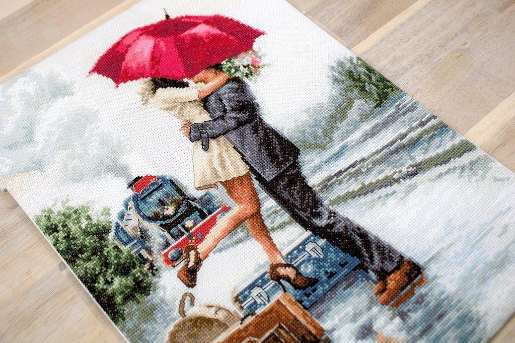 Couple on train station B2369L Counted Cross-Stitch Kit, Needlecraft Kits, Needlecraft Kits, The Crafty Grimalkin - A Cross Stitch Store